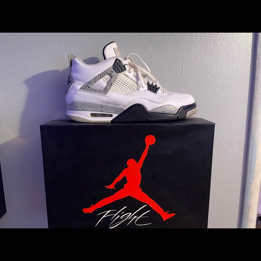 Jordan 4 Cement